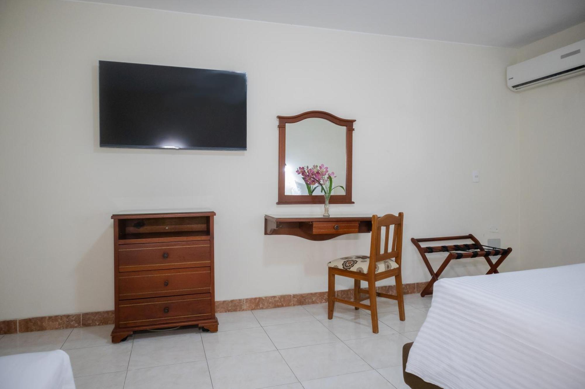 Hotel Faranda Bolivar Cucuta, A Member Of Radisson Individuals Экстерьер фото
