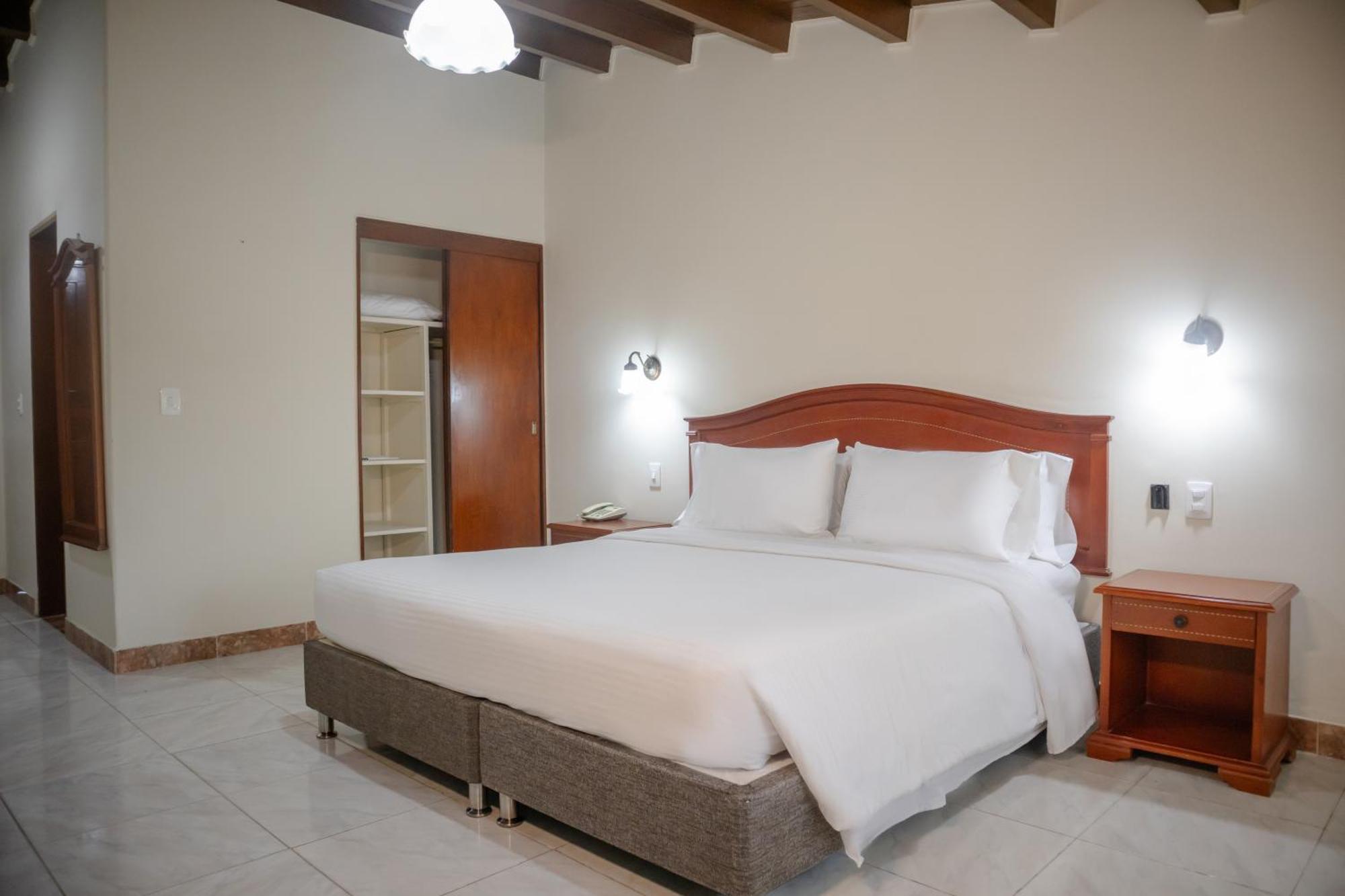 Hotel Faranda Bolivar Cucuta, A Member Of Radisson Individuals Экстерьер фото