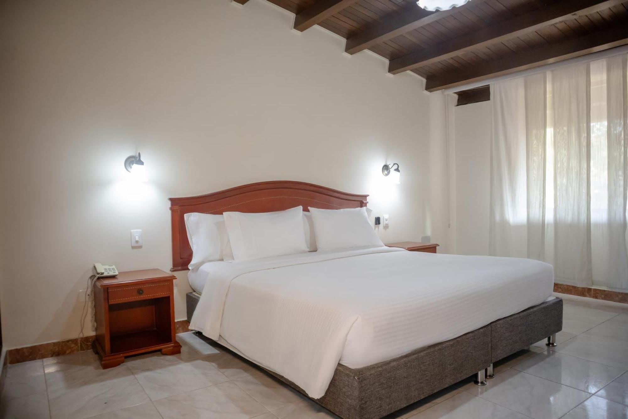 Hotel Faranda Bolivar Cucuta, A Member Of Radisson Individuals Экстерьер фото